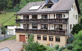 Gasthaus Haus Am Waldesrand